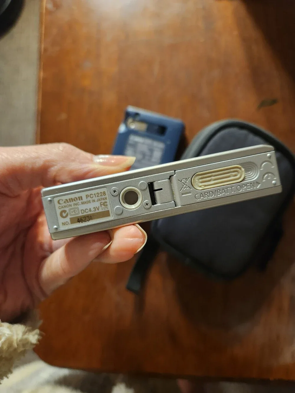 Canon Powershot SD1000 Digital Camera